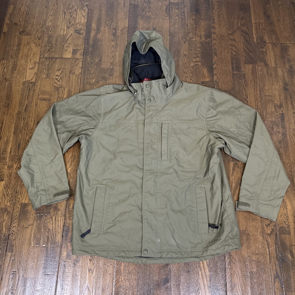 L.L. Bean Men’s Sage Green Insulated Waterproof Shell Jacket Size L Regular EUC
